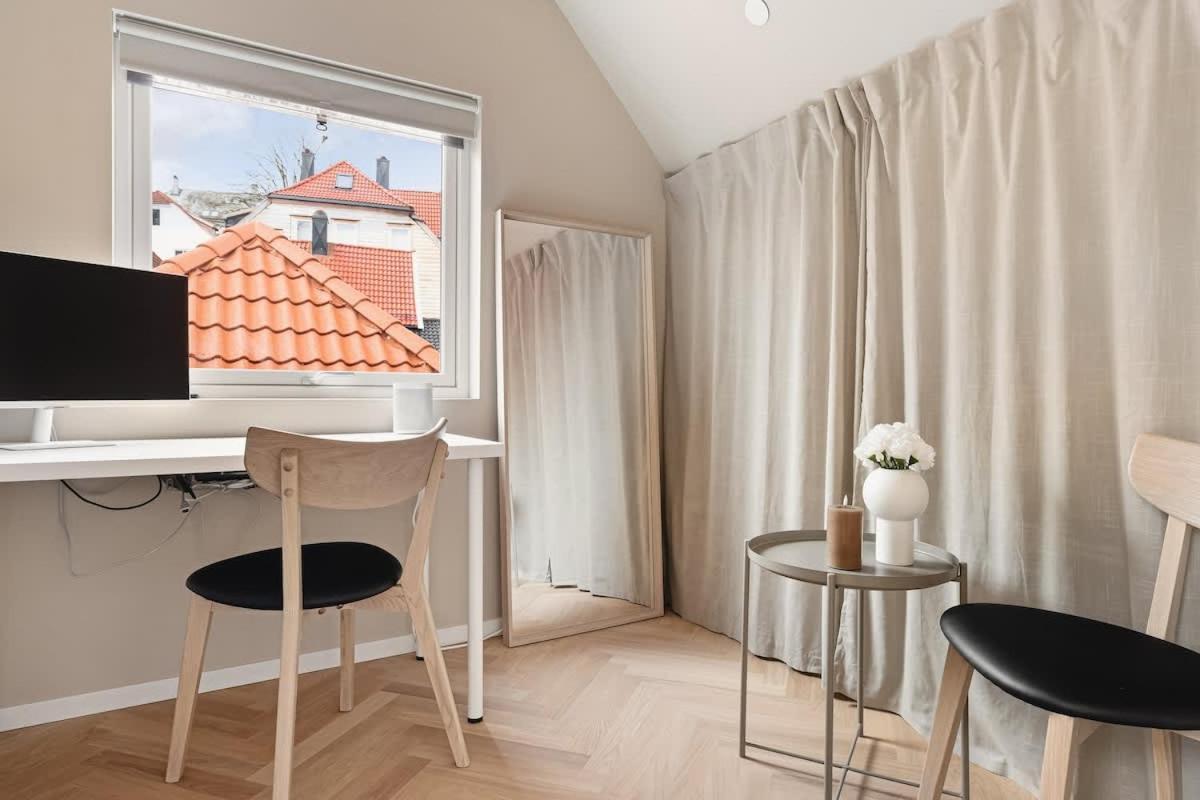 Dinbnb Apartments I Mid-City Luxury With Mini Balcony And Smart Tv & Sound System Bergen Esterno foto