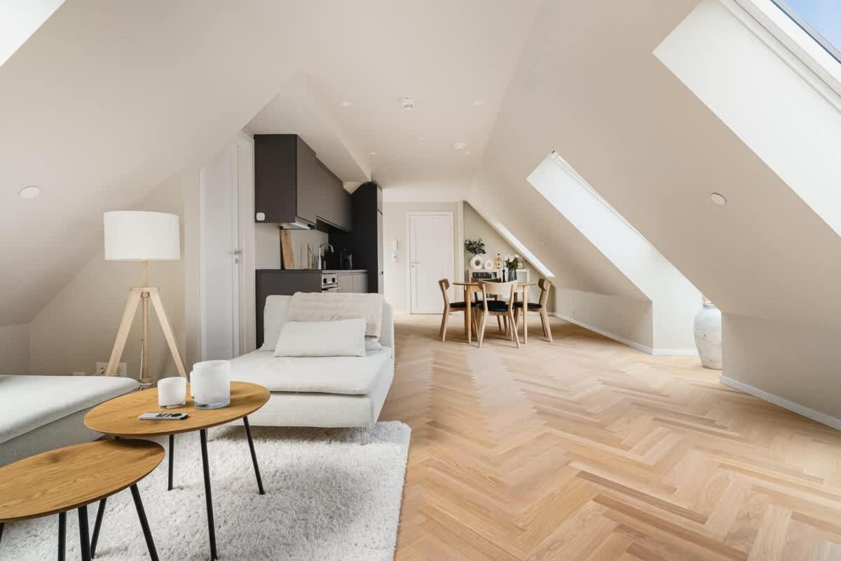 Dinbnb Apartments I Mid-City Luxury With Mini Balcony And Smart Tv & Sound System Bergen Esterno foto