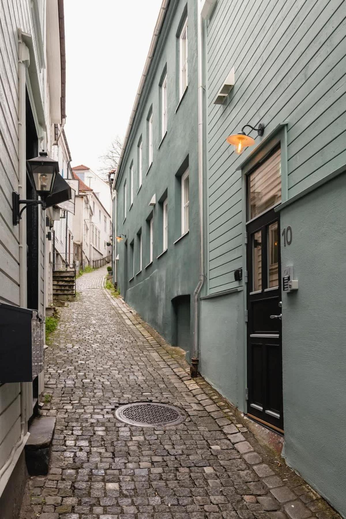 Dinbnb Apartments I Mid-City Luxury With Mini Balcony And Smart Tv & Sound System Bergen Esterno foto